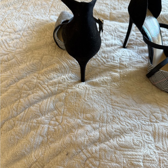 Jessica Simpson Black and White Plaid Heels - Picture 2 of 7